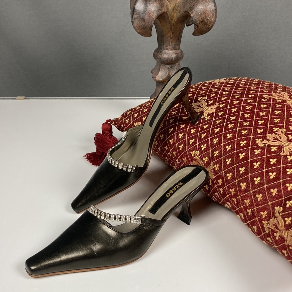 BESSO women’s black heels, size 37 (6 1/2)